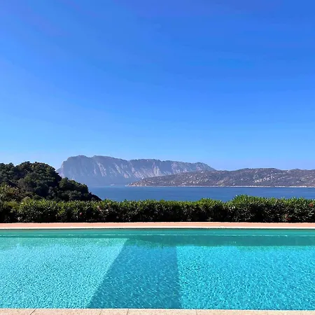 San Teodoro Punta Est Bilocale Vista Mare Apartment *