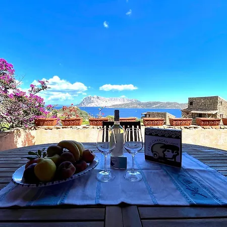 San Teodoro Punta Est Bilocale Vista Mare