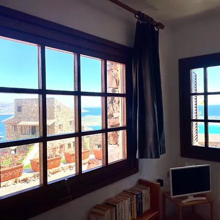 San Teodoro Punta Est Bilocale Vista Mare Apartment